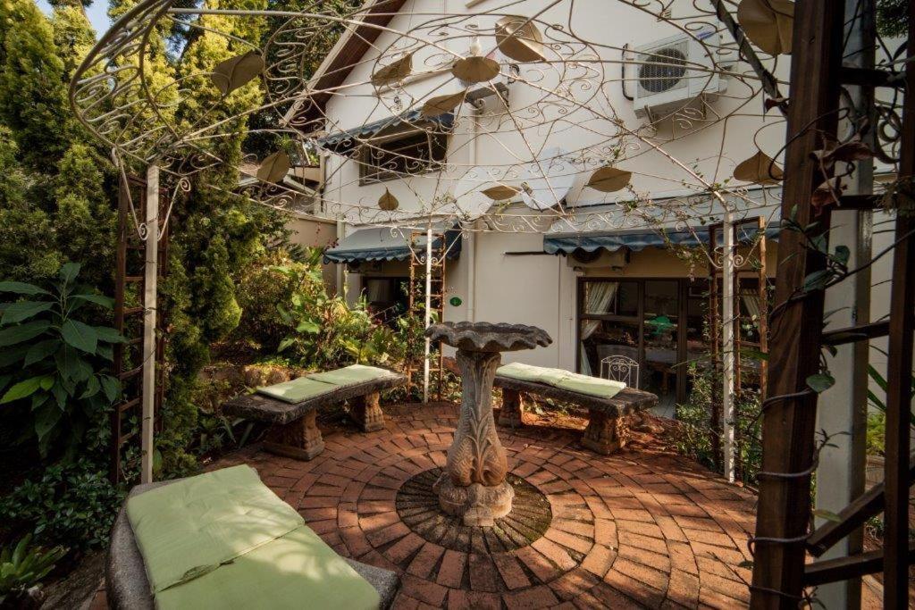 טזאנין Tamboti Lodge Guest House מראה חיצוני תמונה